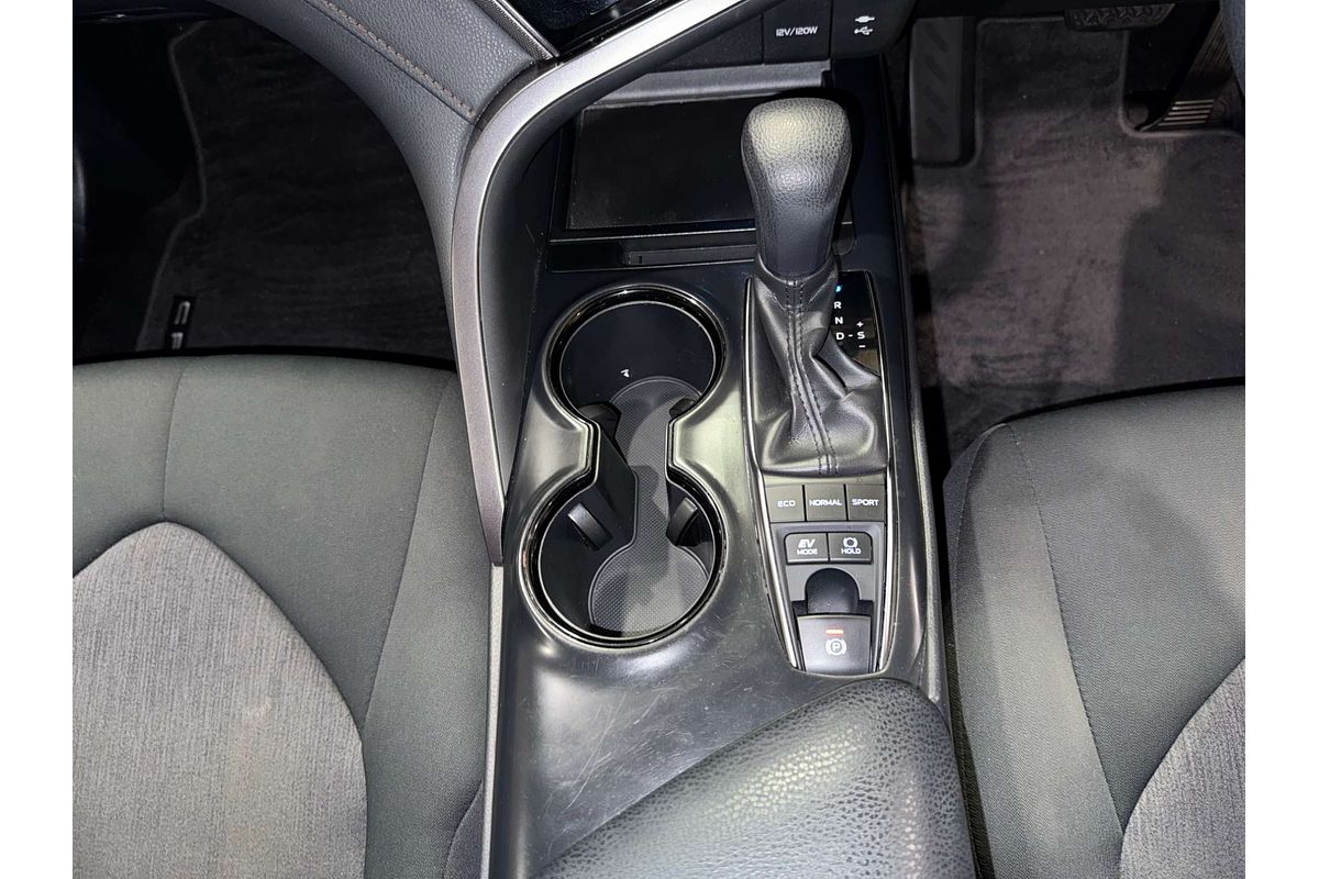 2019 Toyota Camry Ascent AXVH71R