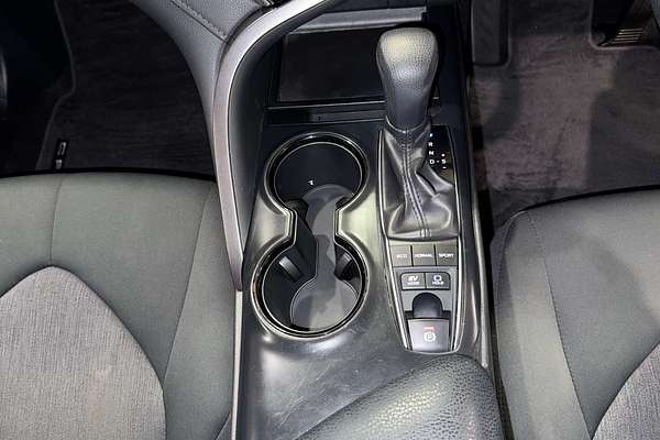 2019 Toyota Camry Ascent AXVH71R