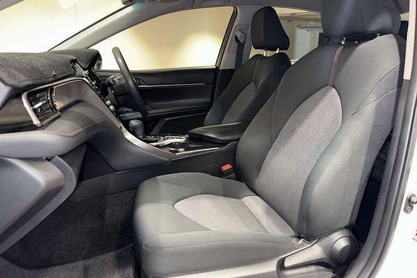 2019 Toyota Camry Ascent AXVH71R