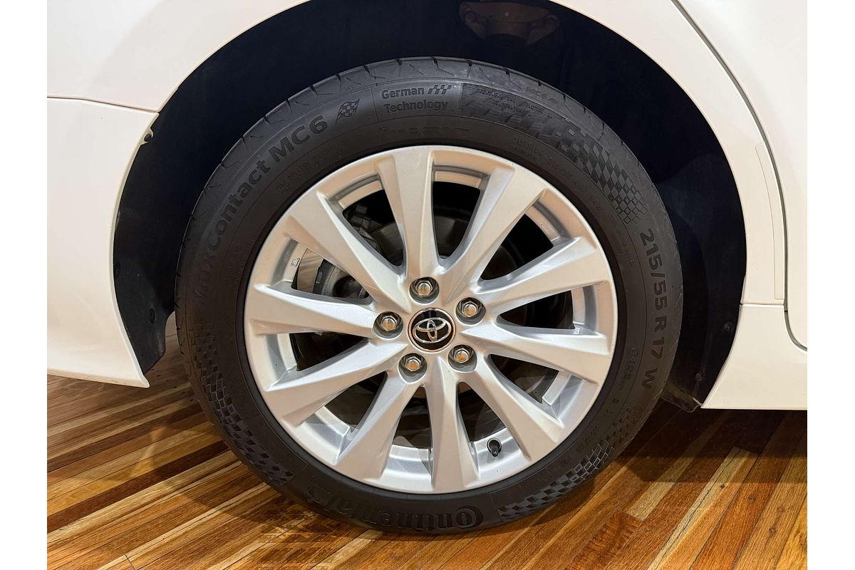 2019 Toyota Camry Ascent AXVH71R