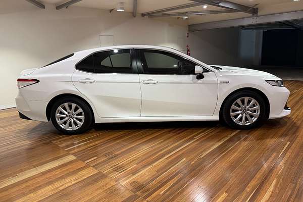 2019 Toyota Camry Ascent AXVH71R