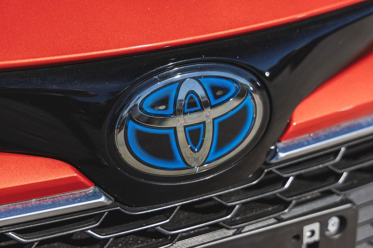 2019 Toyota Corolla ZR Hybrid ZWE211R