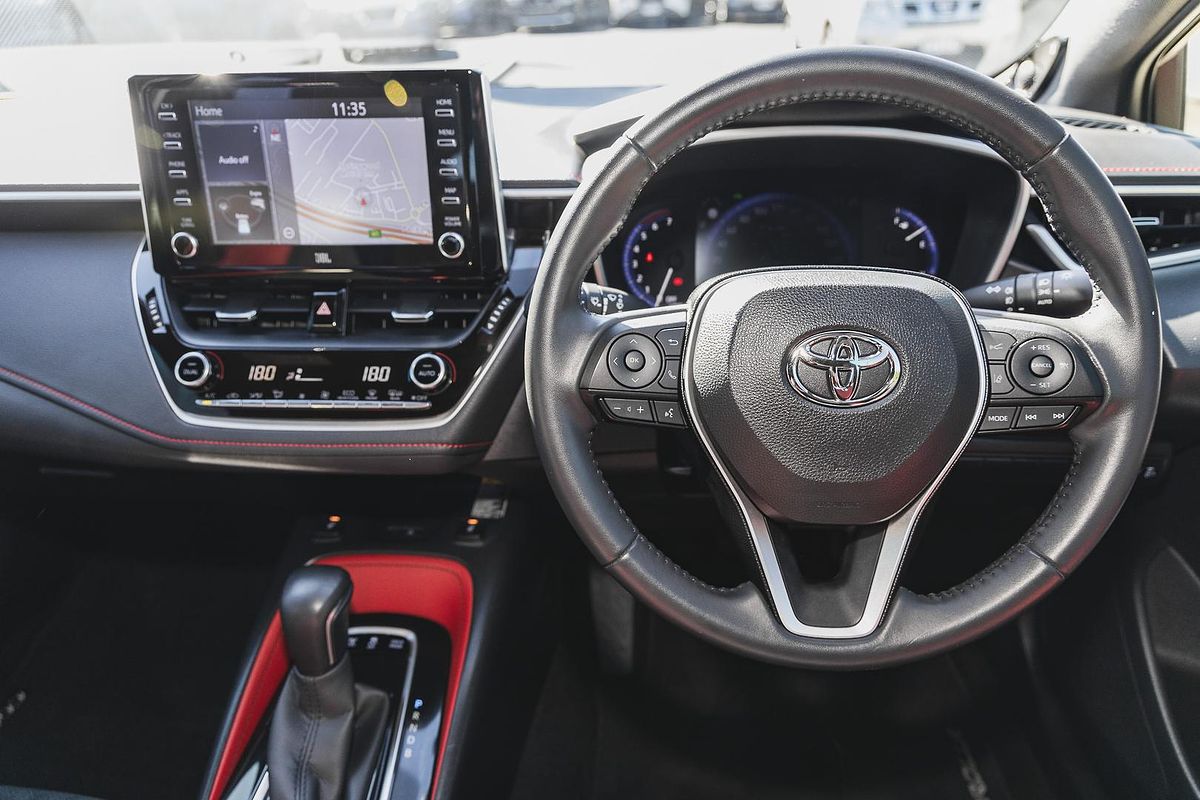 2019 Toyota Corolla ZR Hybrid ZWE211R