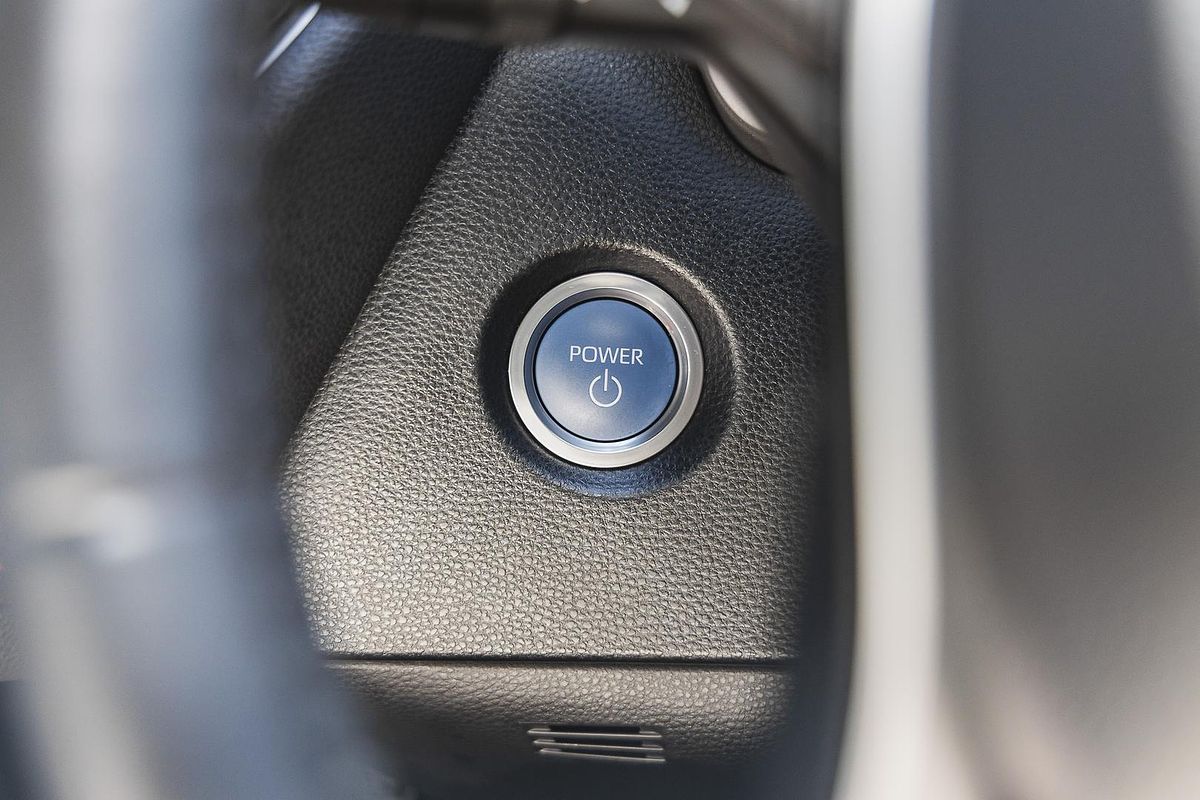 2019 Toyota Corolla ZR Hybrid ZWE211R