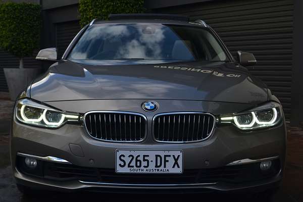 2017 BMW 3 Series 320i Luxury Line F31 LCI