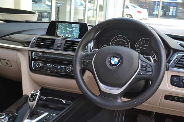 2017 BMW 3 Series 320i Luxury Line F31 LCI