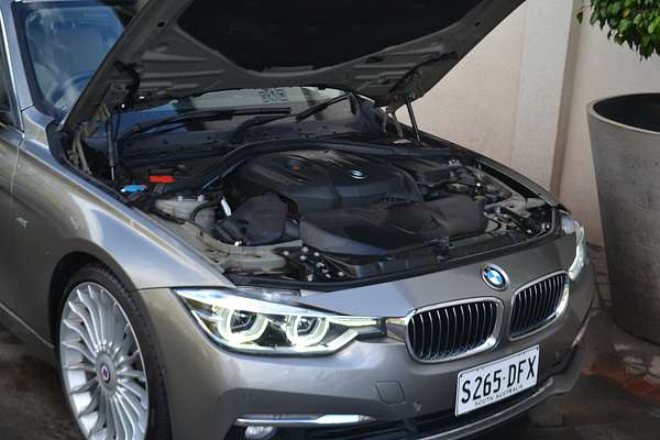2017 BMW 3 Series 320i Luxury Line F31 LCI