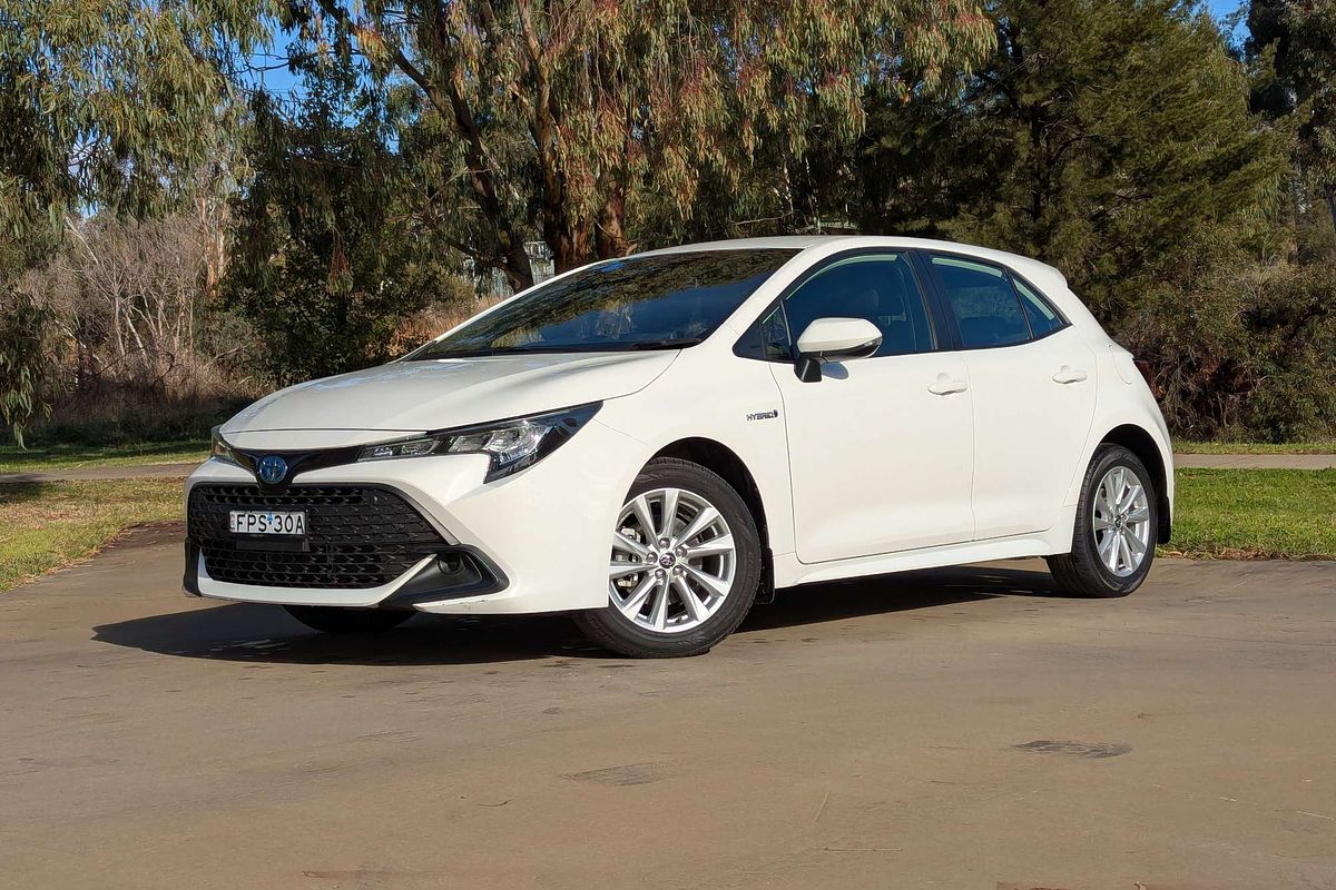 2024 Toyota Corolla Ascent Sport Hybrid ZWE219R
