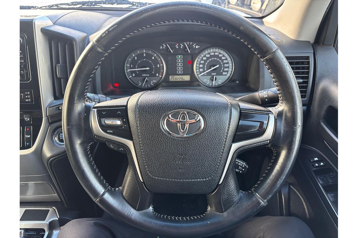 2017 Toyota Landcruiser GXL VDJ200R