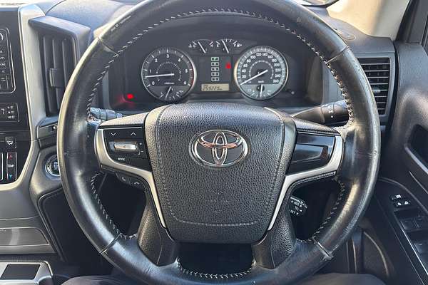 2017 Toyota Landcruiser GXL VDJ200R