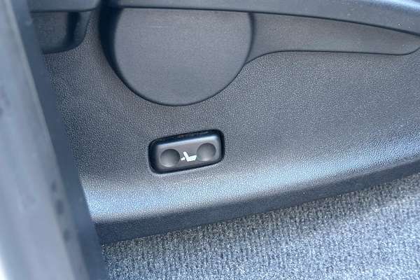 2017 Toyota Landcruiser GXL VDJ200R