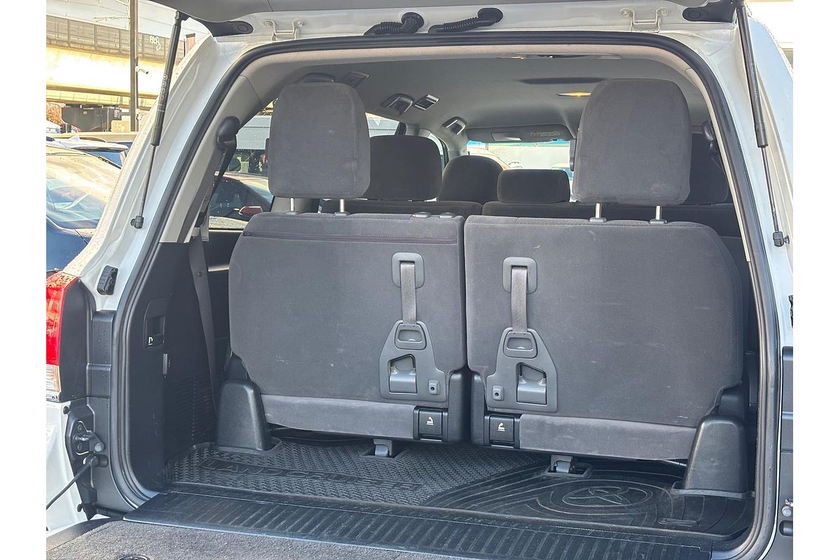 2017 Toyota Landcruiser GXL VDJ200R