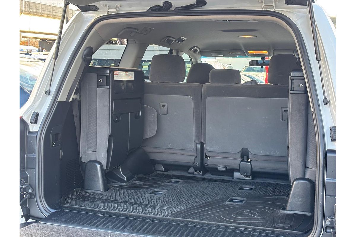 2017 Toyota Landcruiser GXL VDJ200R