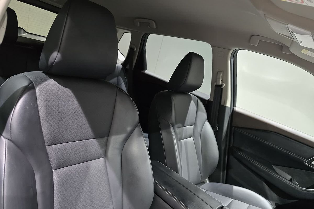 2023 Nissan X-TRAIL X-TRAIL ST-L (2WD) XT2PASTL
