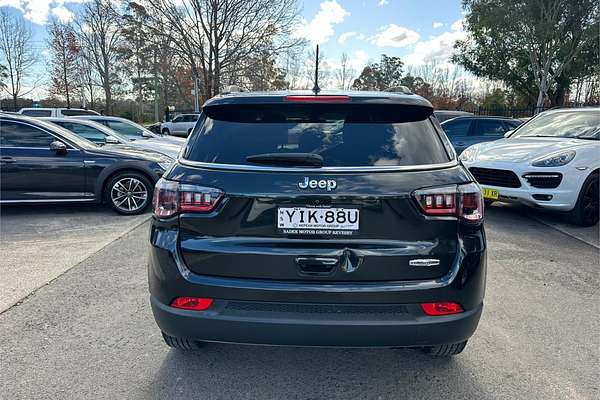 2018 Jeep Compass Longitude M6