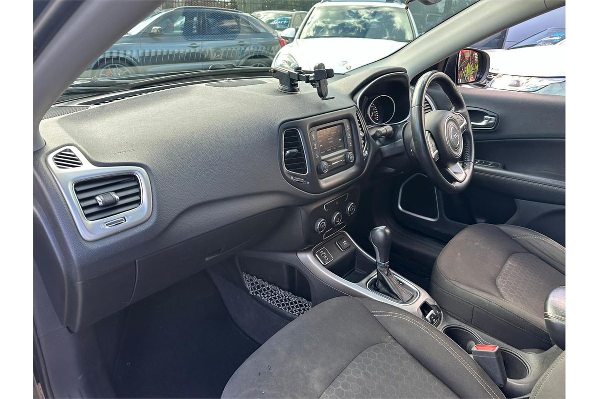 2018 Jeep Compass Longitude M6