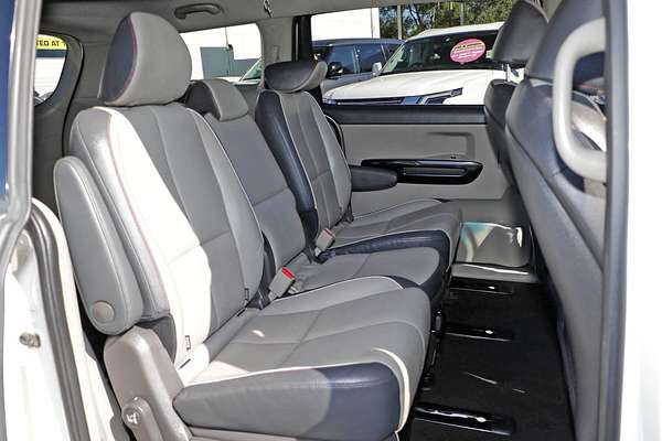 2017 Kia Carnival SLi YP