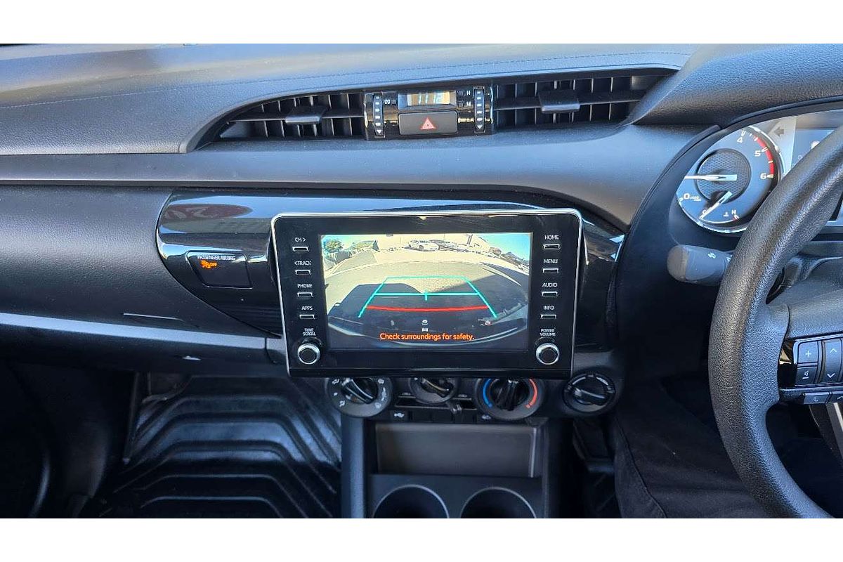 2024 Toyota Hilux SR GUN126R