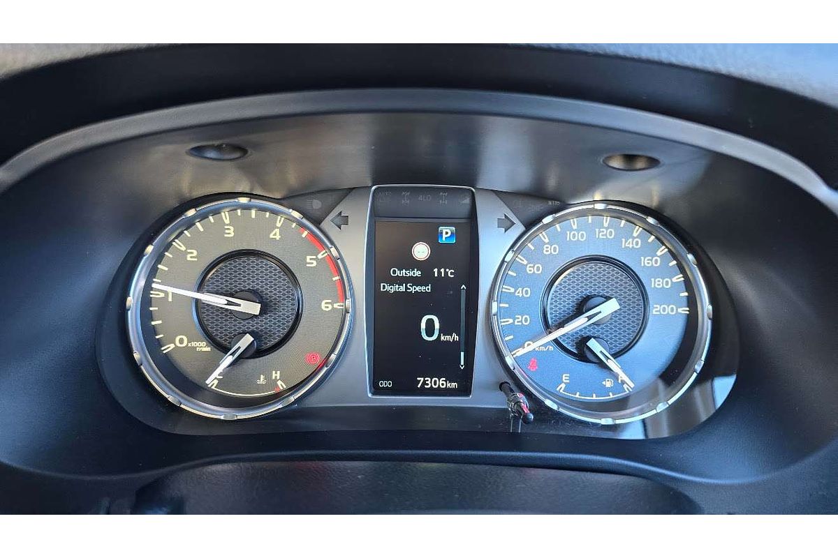 2024 Toyota Hilux SR GUN126R