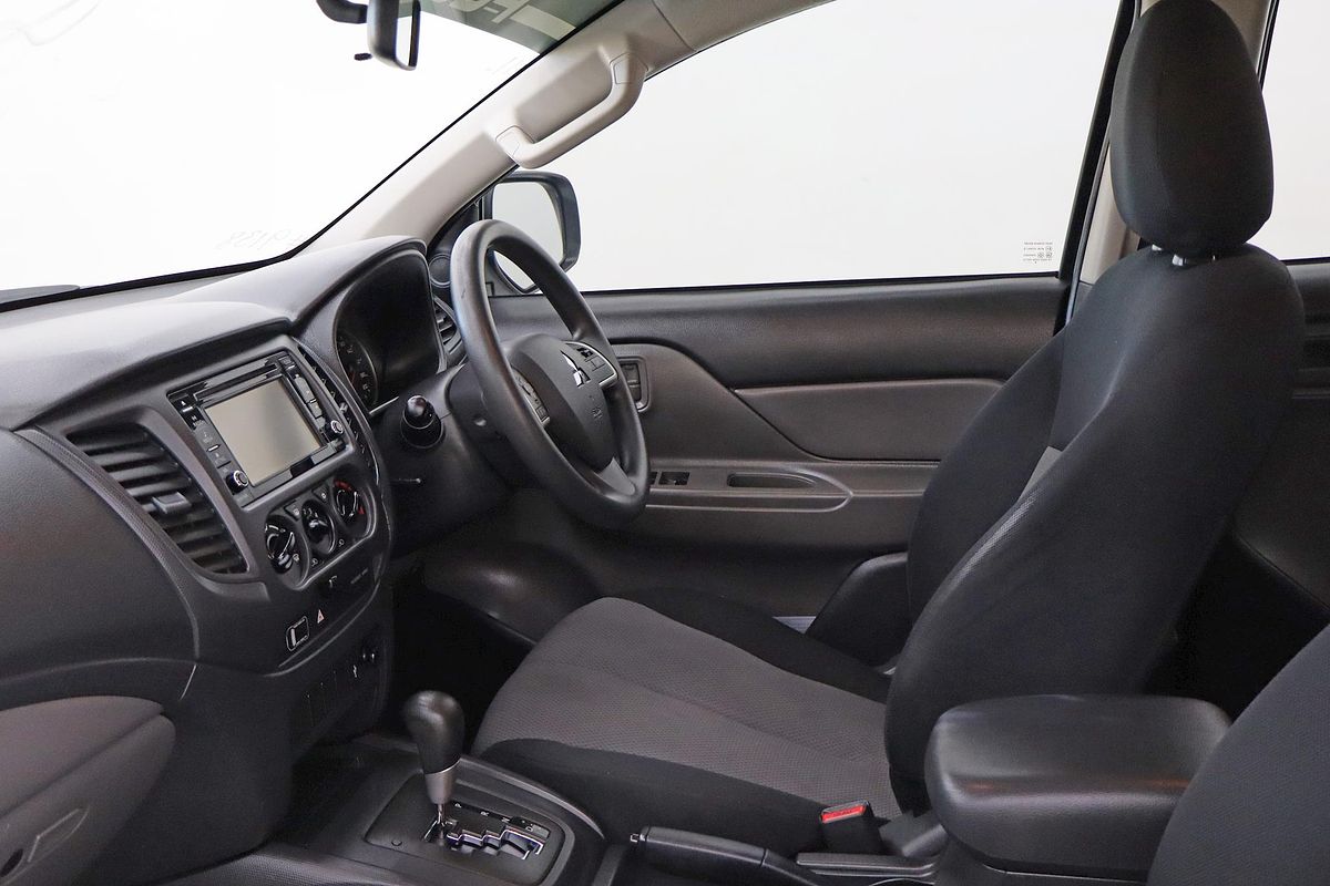 2018 Mitsubishi Triton GLX MQ 4X4