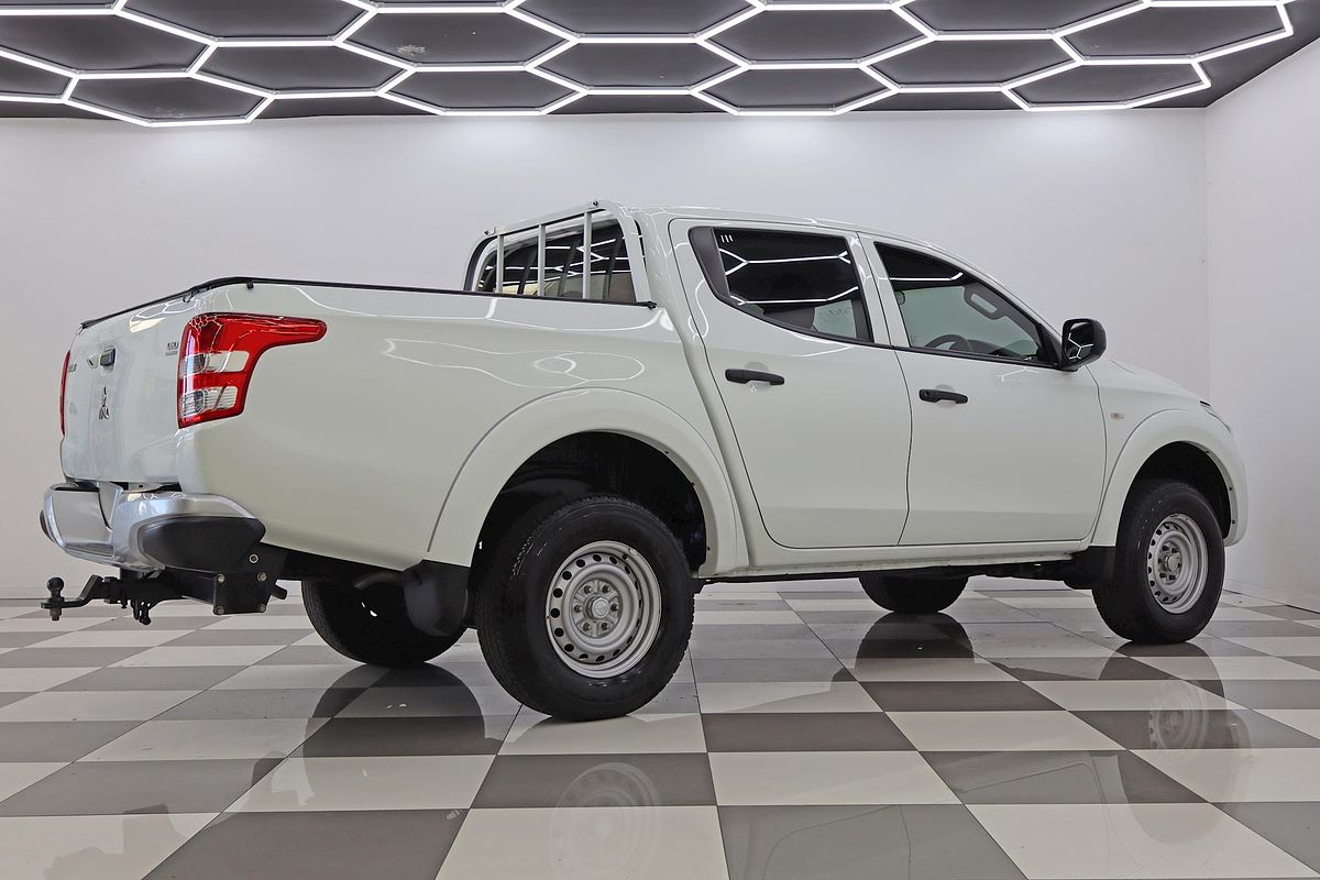 2018 Mitsubishi Triton GLX MQ 4X4