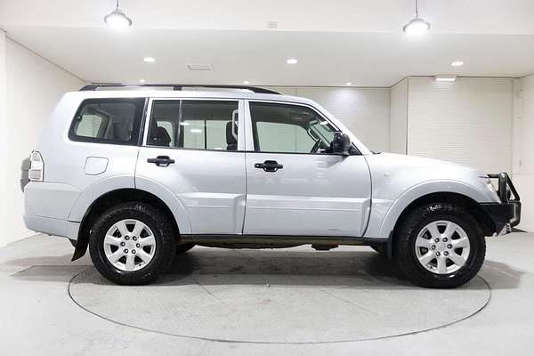 2012 Mitsubishi Pajero GLX NW