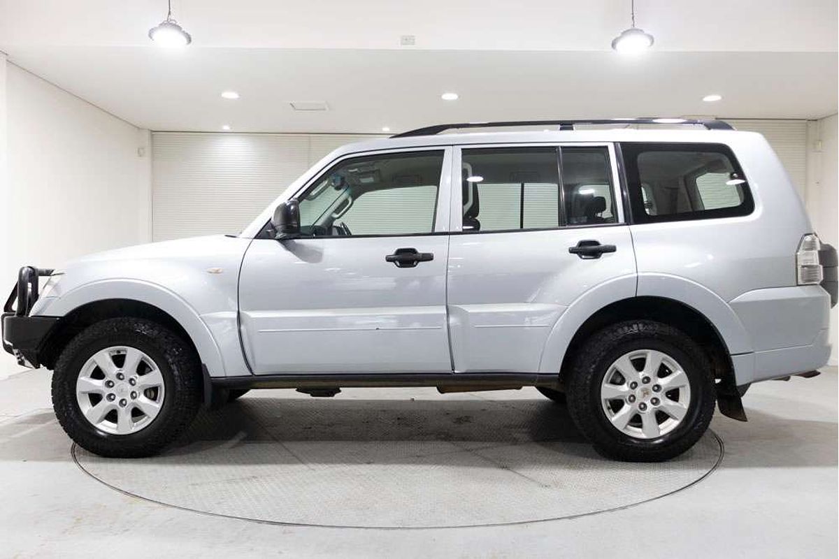2012 Mitsubishi Pajero GLX NW