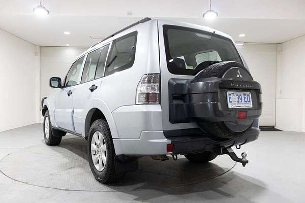 2012 Mitsubishi Pajero GLX NW