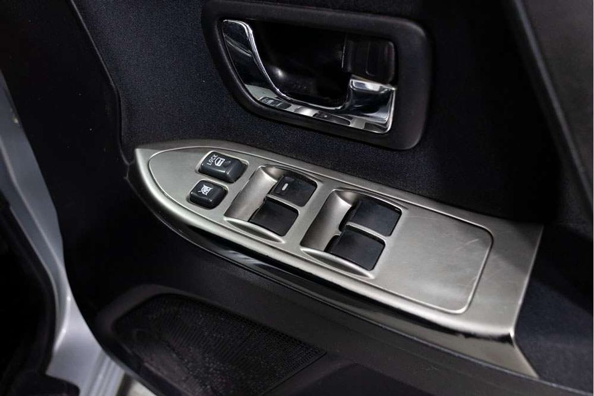 2012 Mitsubishi Pajero GLX NW