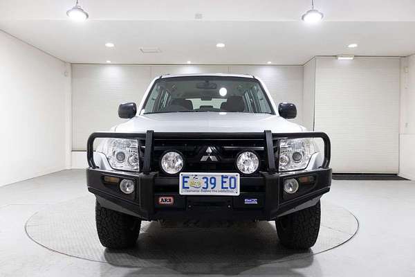 2012 Mitsubishi Pajero GLX NW