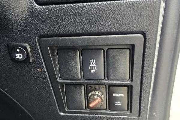 2017 Toyota Hilux SR5 GUN126R 4X4