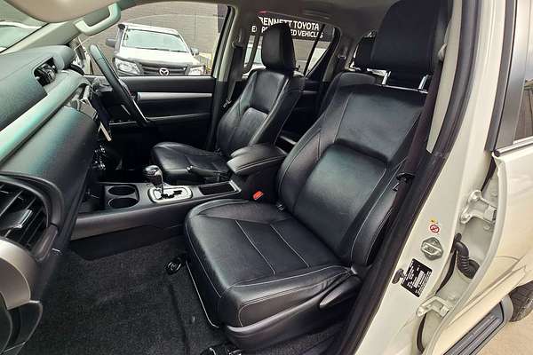 2017 Toyota Hilux SR5 GUN126R 4X4