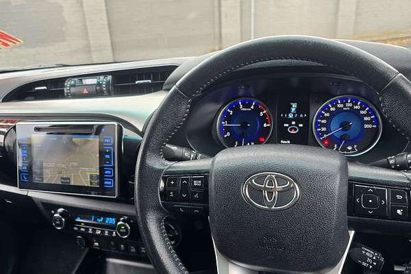 2017 Toyota Hilux SR5 GUN126R 4X4