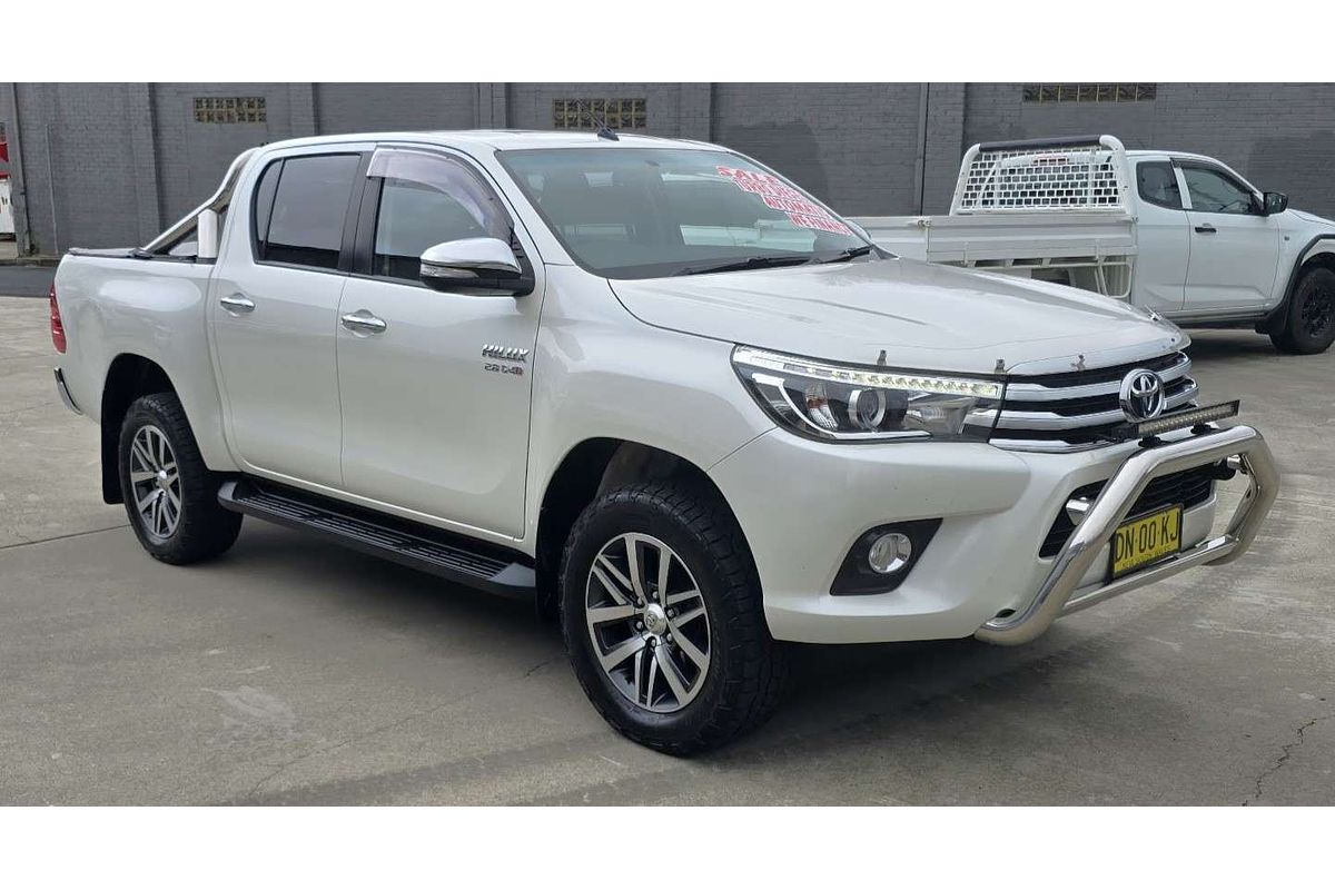 2017 Toyota Hilux SR5 GUN126R 4X4