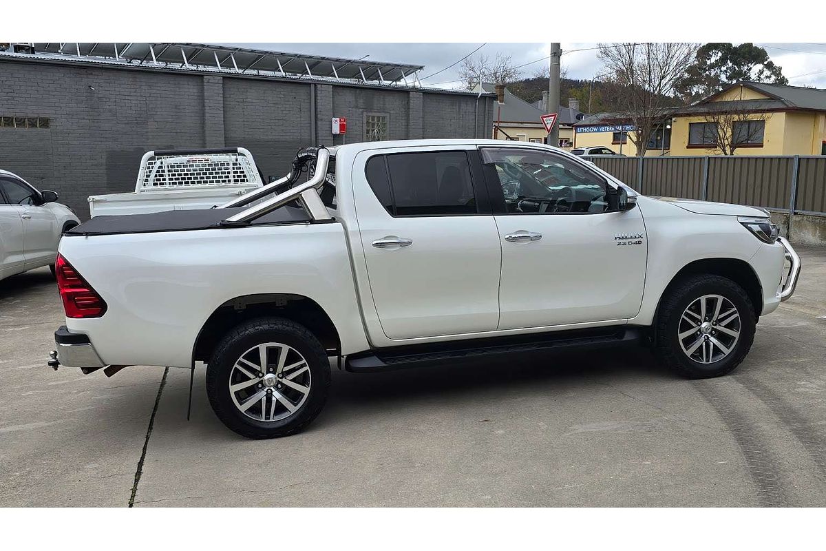 2017 Toyota Hilux SR5 GUN126R 4X4