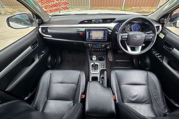 2017 Toyota Hilux SR5 GUN126R 4X4