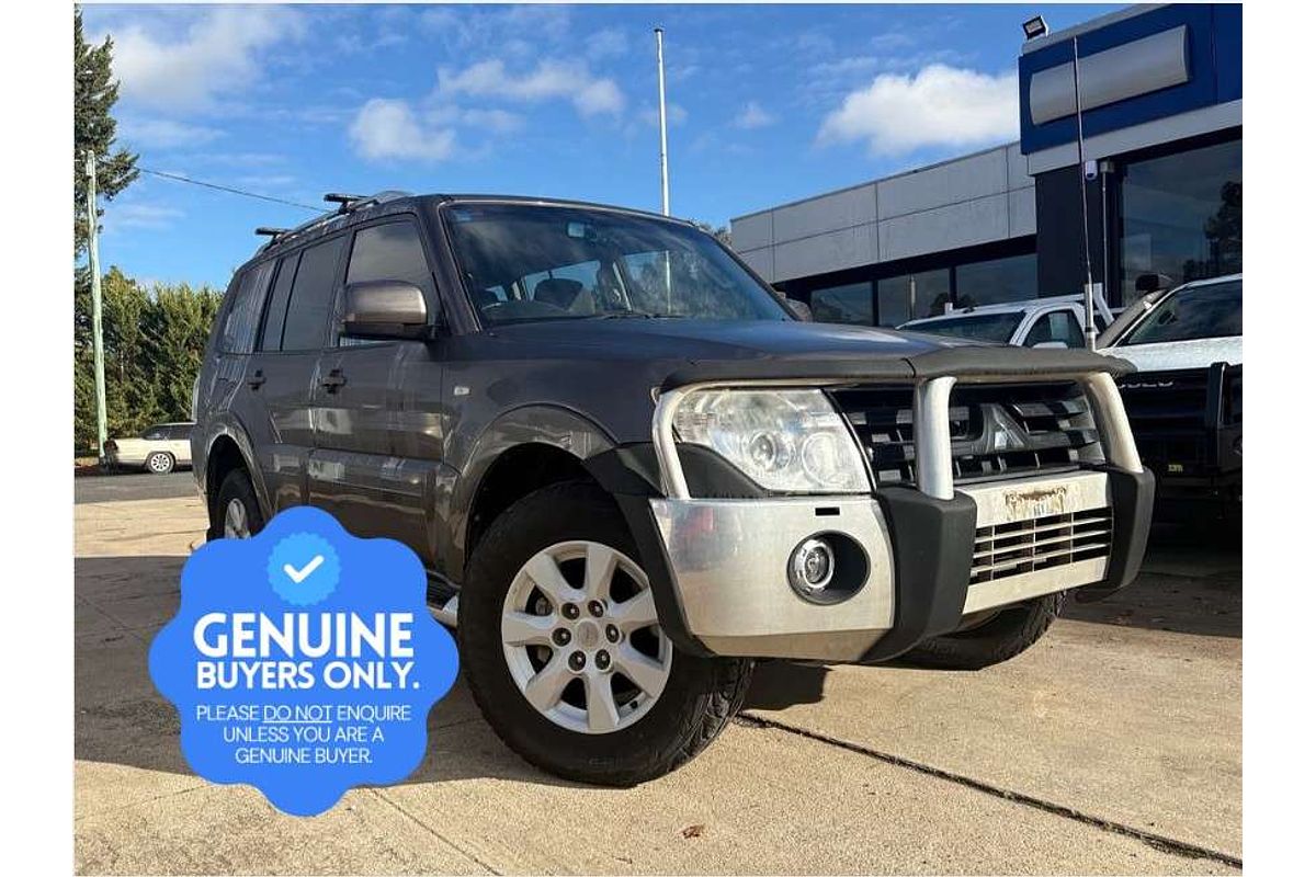 2010 Mitsubishi Pajero Activ NT