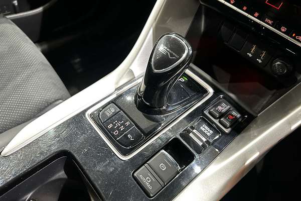2022 Mitsubishi Eclipse Cross PHEV Aspire YB