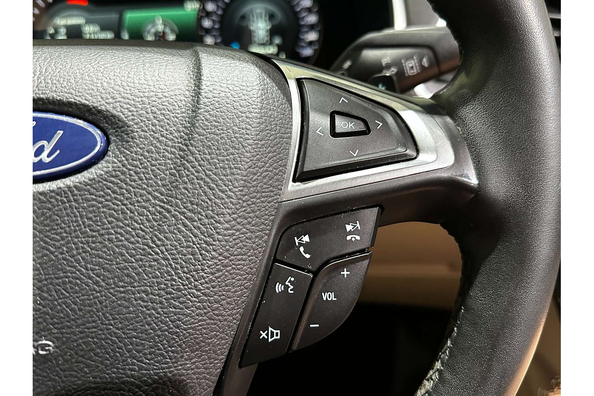 2019 Ford Endura Titanium CA