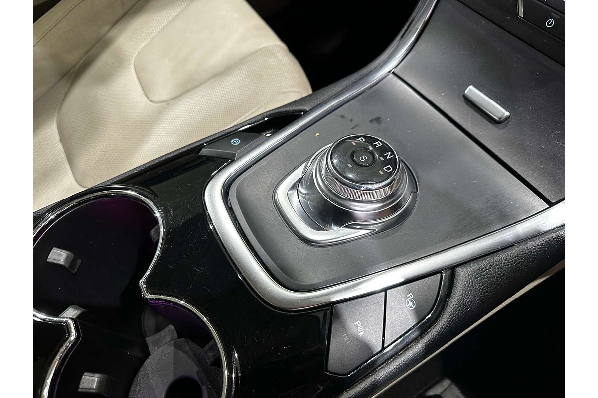 2019 Ford Endura Titanium CA