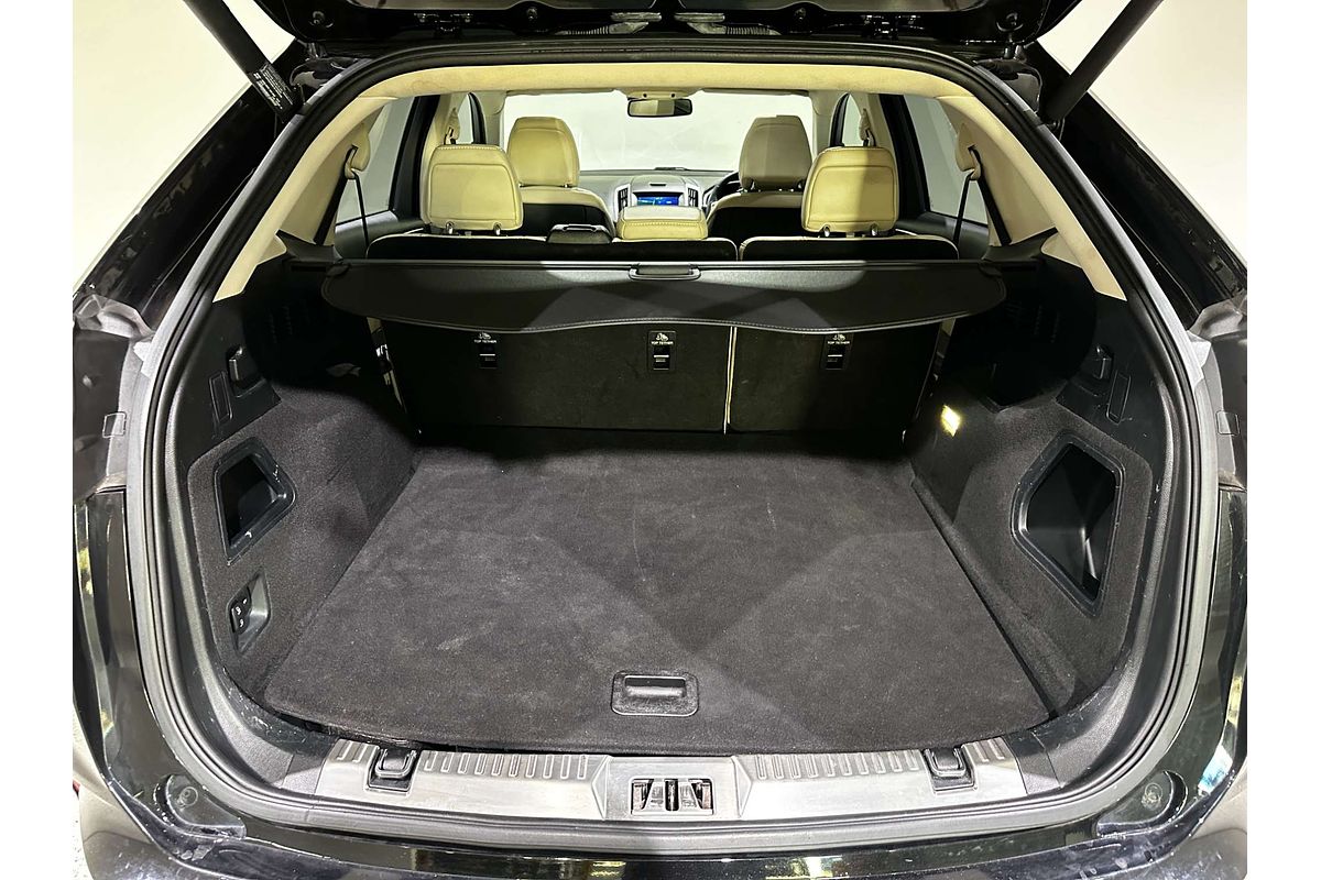 2019 Ford Endura Titanium CA