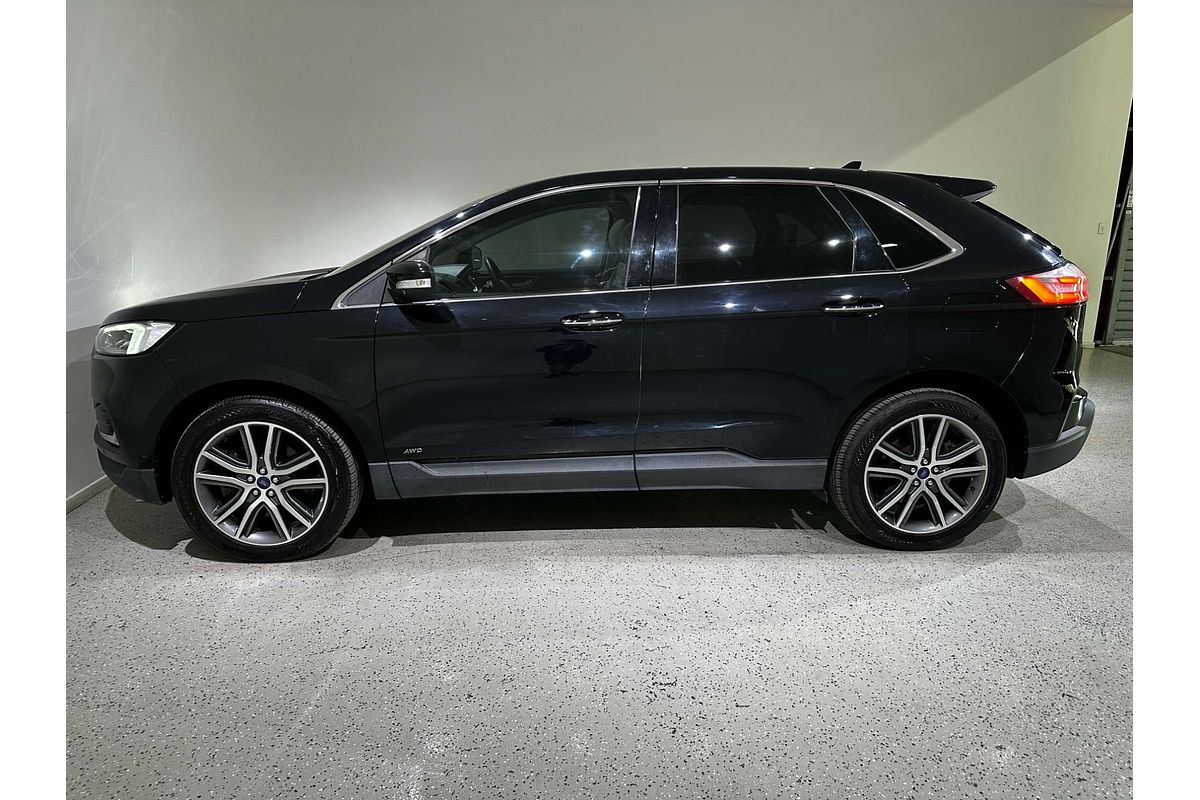 2019 Ford Endura Titanium CA