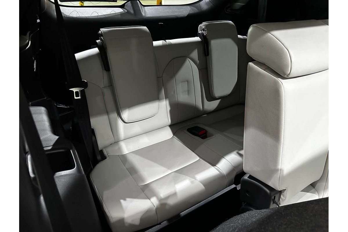 2023 Mitsubishi Outlander PHEV Exceed ZM