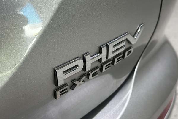2023 Mitsubishi Outlander PHEV Exceed ZM