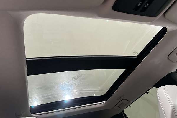 2023 Mitsubishi Outlander PHEV Exceed ZM
