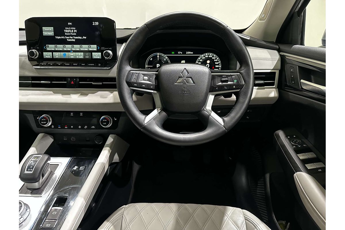 2023 Mitsubishi Outlander PHEV Exceed ZM