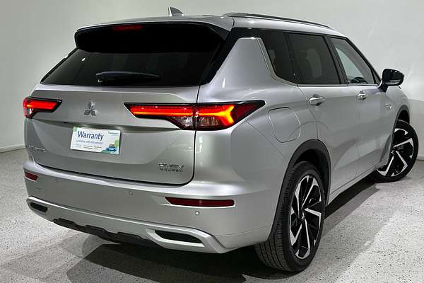 2023 Mitsubishi Outlander PHEV Exceed ZM