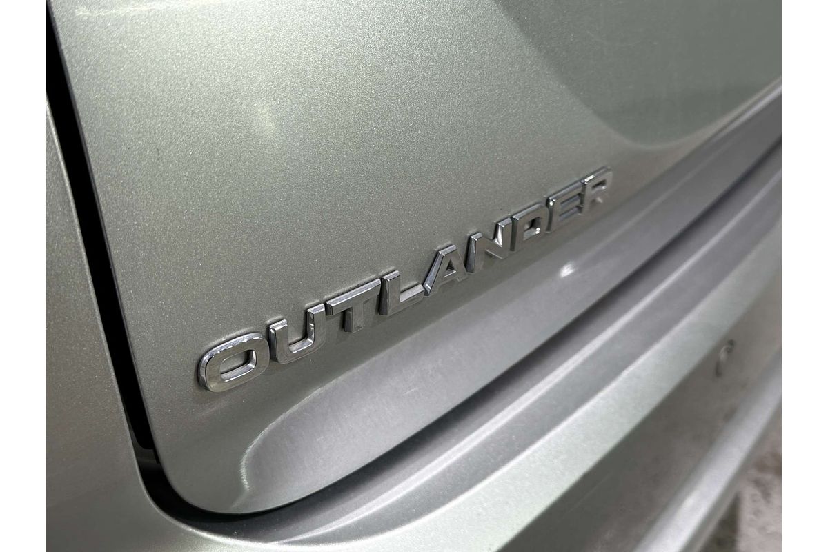2023 Mitsubishi Outlander PHEV Exceed ZM
