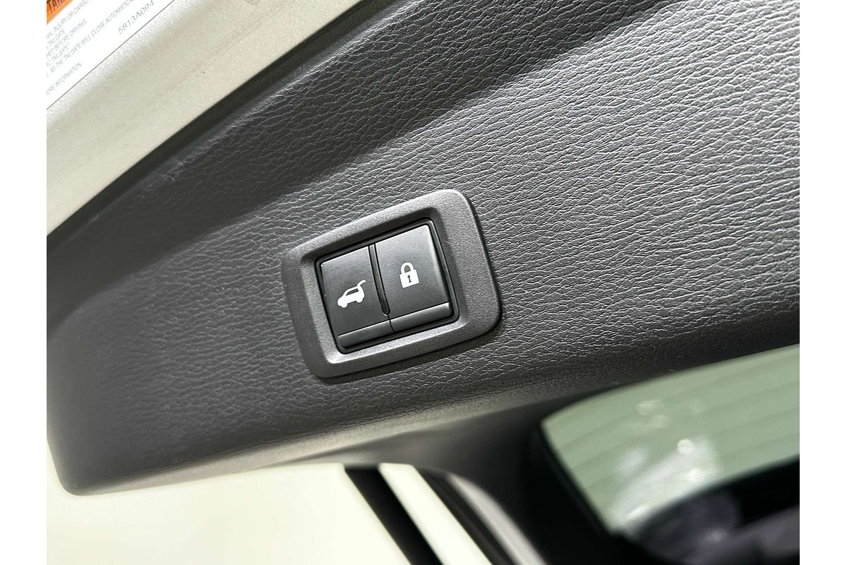 2023 Mitsubishi Outlander PHEV Exceed ZM