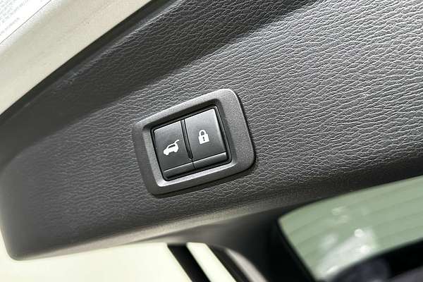 2023 Mitsubishi Outlander PHEV Exceed ZM